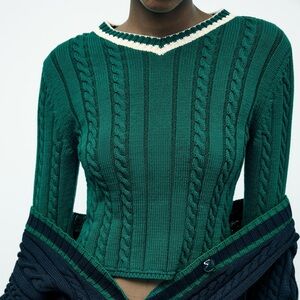 Zara Green Cropped Cable Knit Sweater Size Small